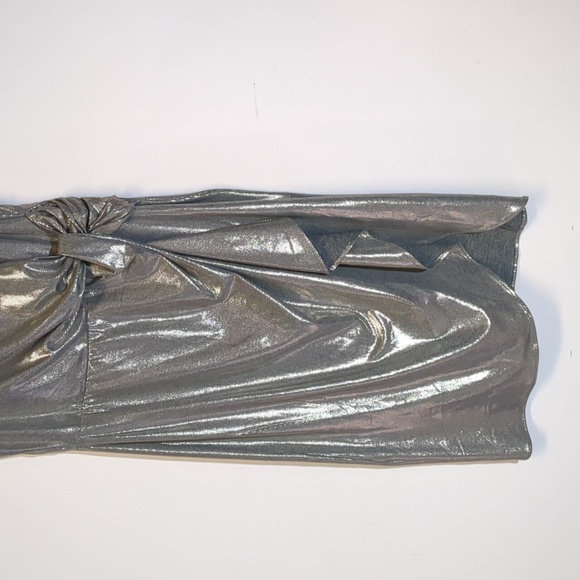 Superfoxx Shimmery Silver Metallic Knotted Front Cocktail Party Dress, Size S - Picture 4 of 9